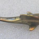 Figurine petit dauphin en bronze