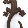 Salamandre en fonte en decoration ou en crochet -une patère