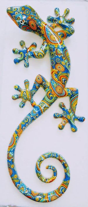 salamandre bleu jaune orange a motifs de la Provence en résine
