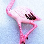 magnet flamant rose en relief en résine