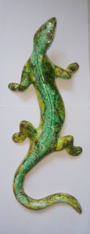 lézard vert gris dos émeraudes