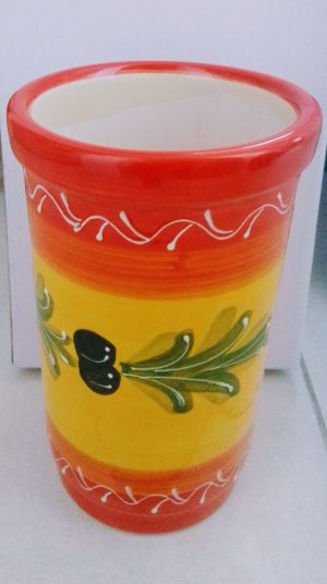 pot a couverts /ustensile de cuisine en céramique rouge jaune olives noires peint main