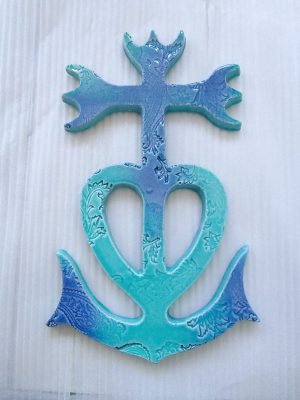 croix de Camargue turquoise bleu marine