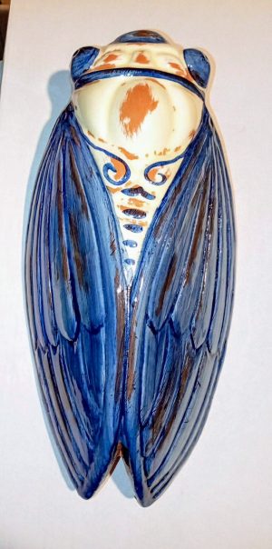 cigale bleue marine en céramique artisanat fiançais, peinte main 30 cm
