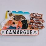 Camargue , Arles, magnet / aimant en relief en résine